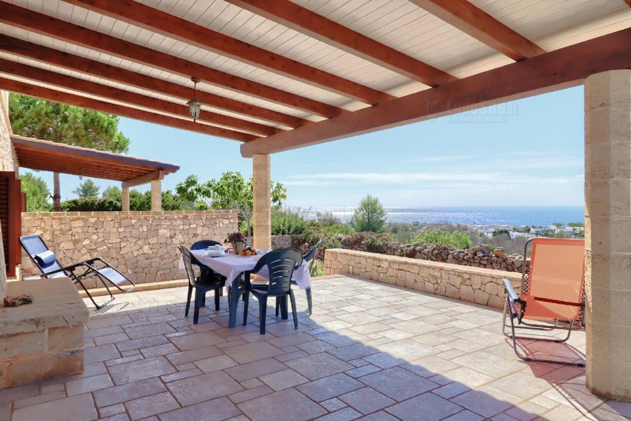 Case Vacanze San Gregorio By Lovesud Patu Exterior photo